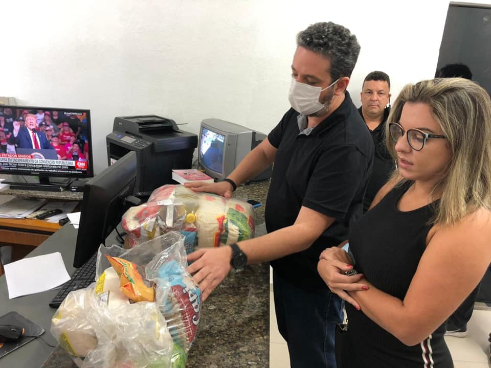 Primeira-dama Michelli Veneziani registra boletim de ocorrência por calúnia e difamação