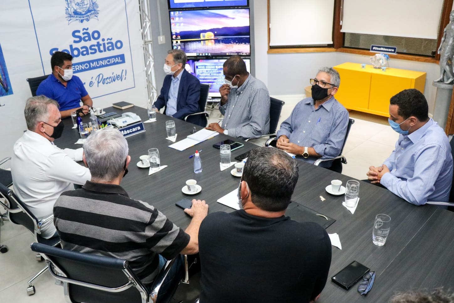 Prefeito Felipe Augusto firma parceria para instalar setor de atendimento da JUCESP no Agiliza São Sebastião