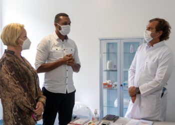 Saúde: Presidente Reis luta por equipe especializada à atenção primária no município