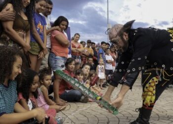 Espetáculo “O Lançador de Foguetes” será apresentado em São Sebastião no próximo sábado (23)