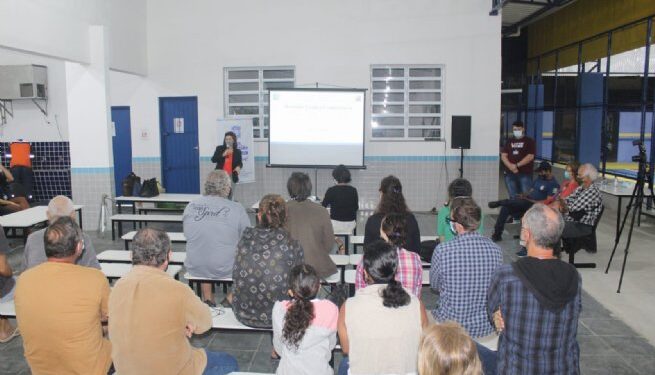 Prefeitura de São Sebastião realiza reunião técnica comunitária no núcleo urbano congelado Areião, em Camburi