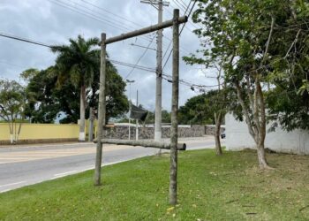 Totens expositores da Prefeitura de São Sebastião são alvos de furto