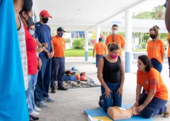 Prefeitura finaliza curso de resgate urbano destinado a munícipes de São Sebastião