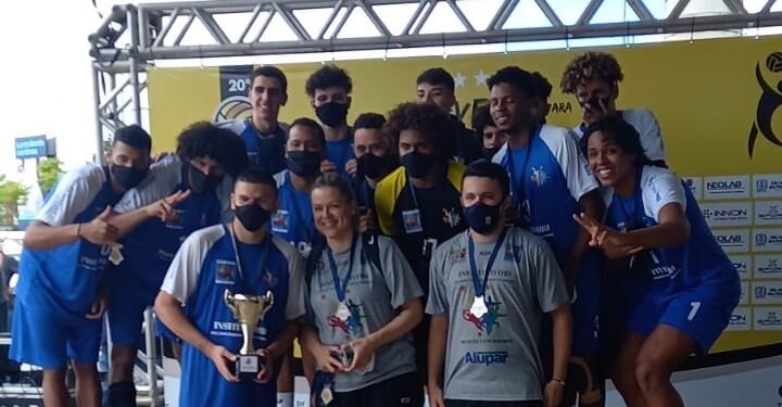 Equipe de voleibol masculino de São Sebastião conquista vice-campeonato nacional