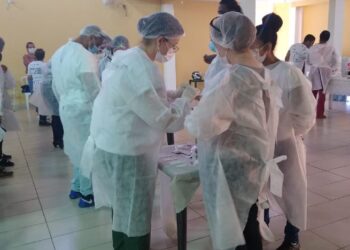 Equipes de Saúde de São Sebastião capacitam profissionais de Enfermagem das USFs para aplicação de testes rápidos