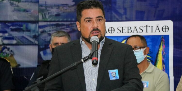 Prefeito Felipe Augusto recebe mais uma decisão da Justiça favorável à Prefeitura no caso da usina de oxigênio