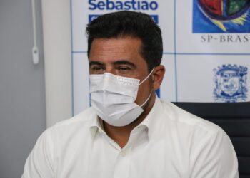Prefeito Felipe Augusto comemora conquista da Patrulha Maria da Penha de São Sebastião, considerada a melhor do estado de SP
