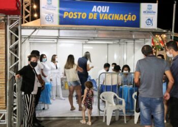 Prefeitura de São Sebastião aplica 243 doses contra Covid-19 durante Festival Italiano