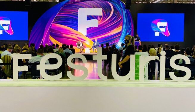 Prefeitura de São Sebastião participa de Feira Internacional de Turismo em Gramado (RS)