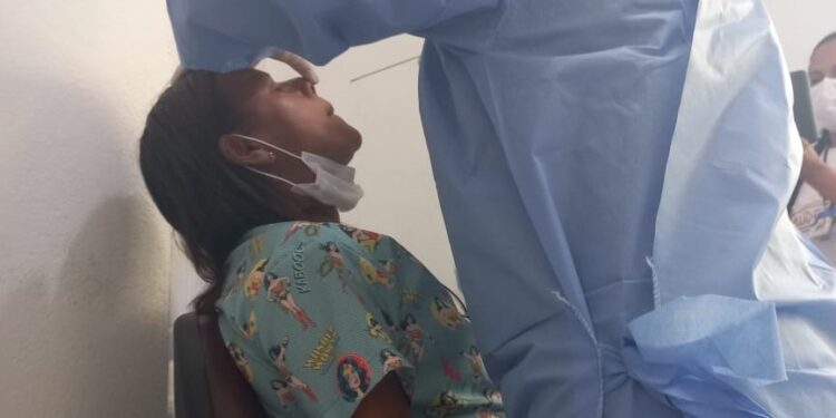 Prefeitura de São Sebastião faz testagem contra Covid-19 na Aldeia Indígena Rio Silveiras