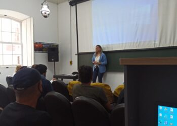 Profissionais da Secretaria de Esportes de São Sebastião participam de palestra sobre a eliminação da violência contra a mulher