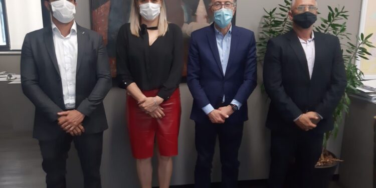 Prefeitura de São Sebastião participa de reunião no Palácio dos Bandeirantes para obter investimentos no esporte