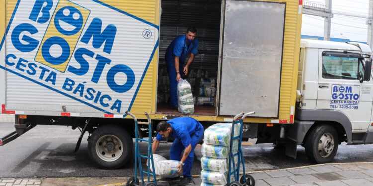 Fundo Social recebe doação de 1,5 tonelada de arroz