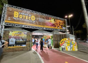 Boa gastronomia e muita música marcam a noite de abertura do Festival Comida de Boteco de São Sebastião