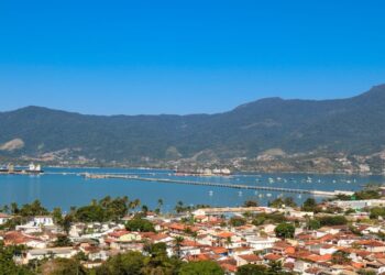 Confira o que abre e fecha durante o Ano Novo em São Sebastião