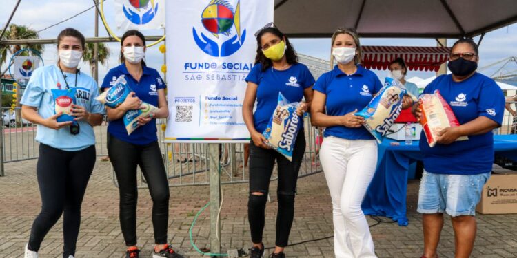 Campanha Natal Solidário arrecada mais de 2,5 toneladas de alimentos não perecíveis