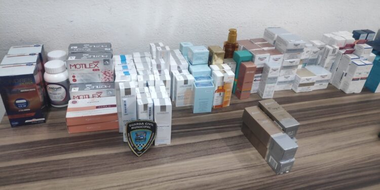 Polícia Municipal de São Sebastião prende quadrilha por furtos em drogarias e farmácias da região