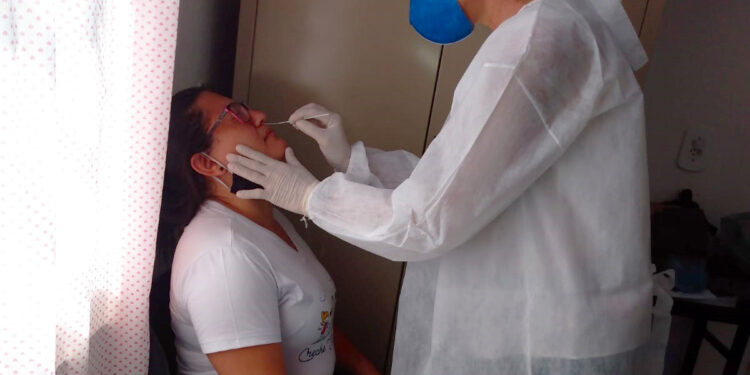 Prefeitura realiza testagem preventiva de Covid-19 em profissionais da Creche São Sebastião