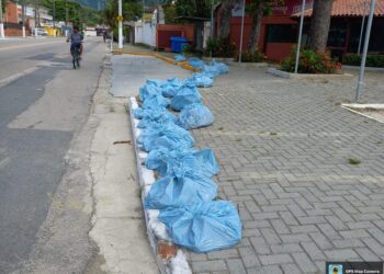 Prefeito Felipe Augusto destaca limpeza de praias após virada de ano