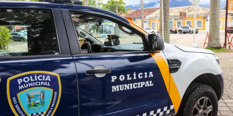 Polícia Municipal de São Sebastião prende indivíduo por descumprimento à Lei Maria da Penha