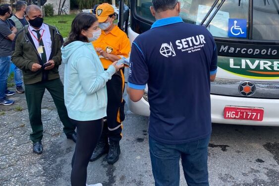 Prefeitura de São Sebastião segue realizando ações de fiscalização de transporte clandestino de passageiros