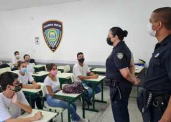 Após dois anos sem aula presencial, são retomadas as atividades do curso de formação de Guarda Mirim