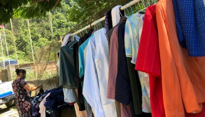 Fundo Social realiza entrega de cestas básicas e Varal Solidário no bairro Mirante do Itatinga