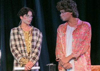 Ex-alunos do projeto Jovens em Atuação de São Sebastião participam de filme sobre Gal Costa