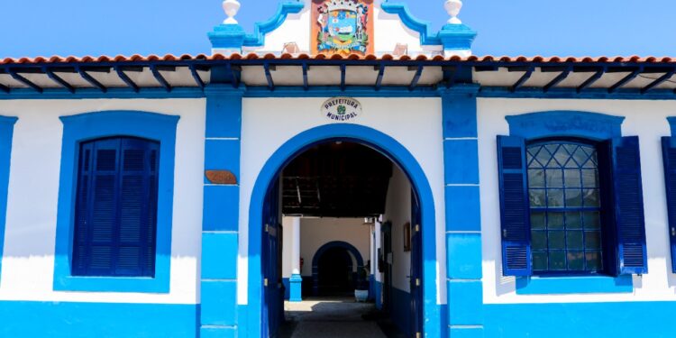 Confira o que abre e fecha durante o Feriado de Carnaval em São Sebastião