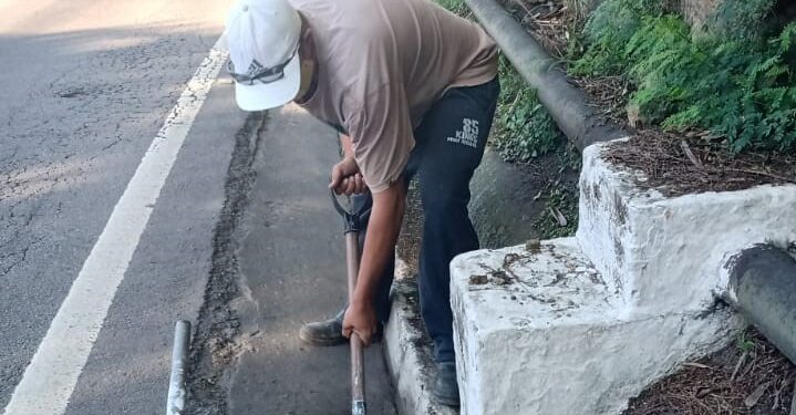 Prefeitura executa serviços de manutenção urbana em bairros da Região Central