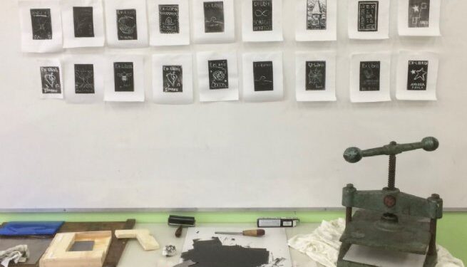 Prefeitura de São Sebastião realiza Oficina de Ex-Libris, ministrada por Fabio Sapede