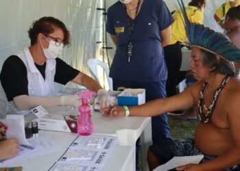 Prefeitura, SESAI e ONG Doutores da Amazônia levam serviços de Saúde à Aldeia Rio Silveiras
