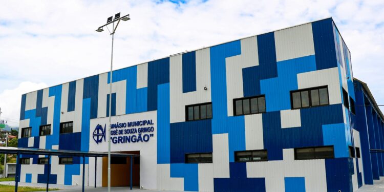 Prefeito Felipe Augusto inaugurará o novo Ginásio Municipal “Gringão” neste sábado (26)