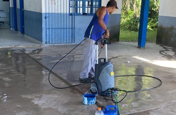 Prefeitura de São Sebastião continua com os trabalhos de manutenção nos bairros da Costa Sul