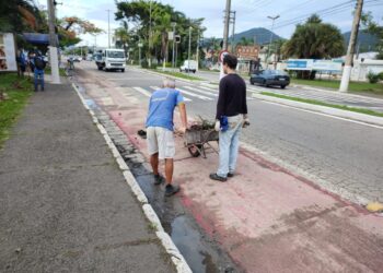 Prefeitura inicia operação rescaldo em bairros da cidade após fortes chuvas