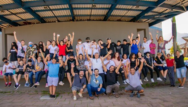 Com integração de disciplinas alunos da rede municipal de ensino realizam atividades com foco na convivência “Diga Sim Para a Paz”
