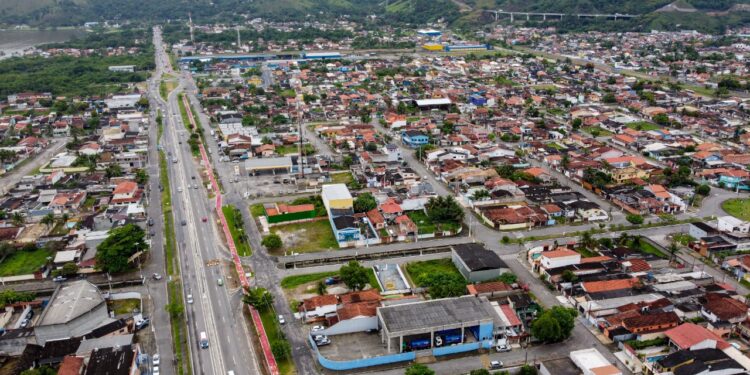 Prefeitura realiza reunião comunitária sobre regularização fundiária no bairro Enseada nesta quarta-feira (6)   