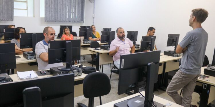 Prefeitura de São Sebastião inicia a capacitação de servidores municipais em parceria com a FATEC