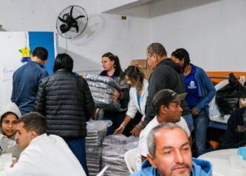 Fundo Social distribui cobertores a população de rua