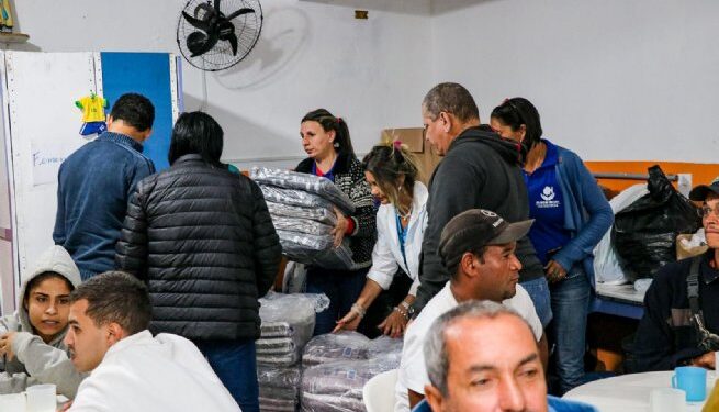 Fundo Social distribui cobertores a população de rua