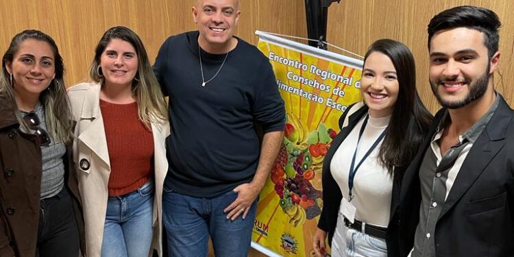Conselheiros de alimentação Escolar participam de encontro regional em São Paulo   