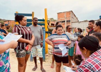 Fundo Social entrega cestas básicas nos bairros Cambury e Juquehy