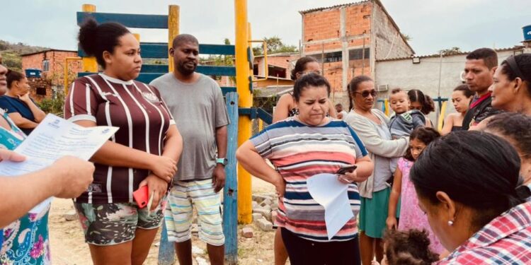 Fundo Social entrega cestas básicas nos bairros Cambury e Juquehy
