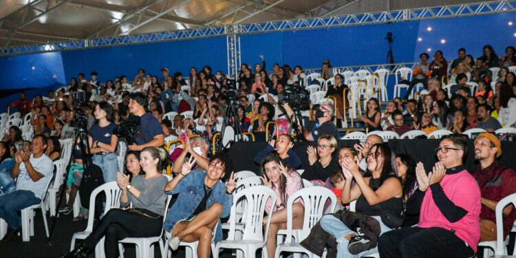 Fundo Social realiza estacionamento solidário durante o ‘3º Festival de Dança de São Sebastião – Todas As Danças’
