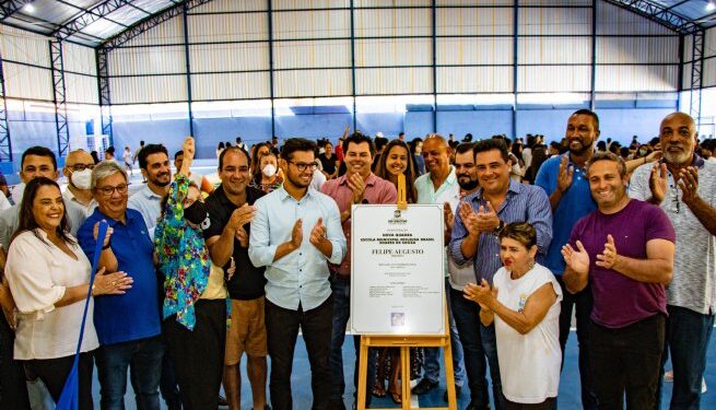 Prefeitura realiza cerimônia de inauguração da nova quadra poliesportiva de Maresias