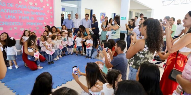 Prefeito Felipe Augusto propõe intercâmbio entre escolas dos municípios que integram a APRECESP