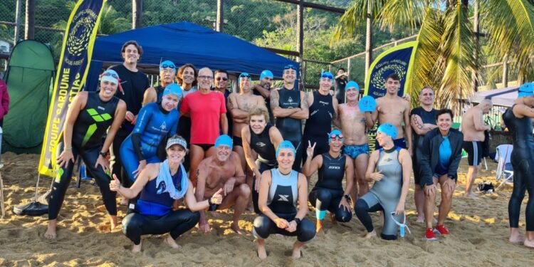 Equipe Cardume de São Sebastião conquista 10 troféus na Travessa Poliana Okimoto