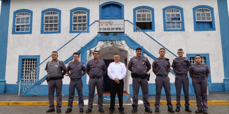Reuniões com os comandos da PM e da Marinha marcam término da Jornada de Gestão de Emergências em Desastres Naturais   