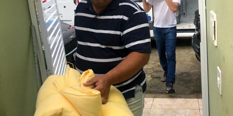 Fundo Social da Prefeitura de São Sebastião socorre família vítima de incêndio no Jaraguá