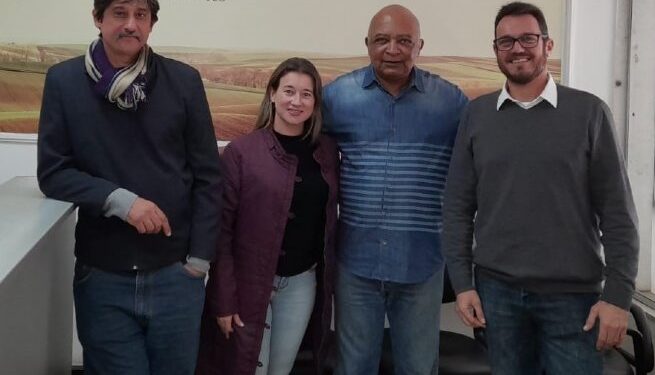 Prefeitura de São Sebastião submete estudo para implantação de parque aquícola ao MAPA